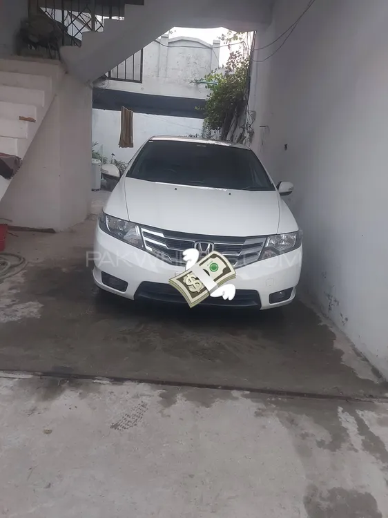 Honda City 2015 for Sale in Takhtbai Image-1