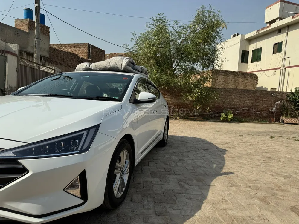 Hyundai Elantra 2021 for Sale in Pak pattan sharif Image-1