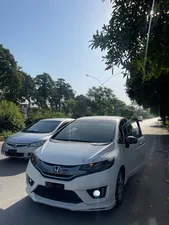 Honda Fit 1.5 Hybrid S Package 2013 for Sale