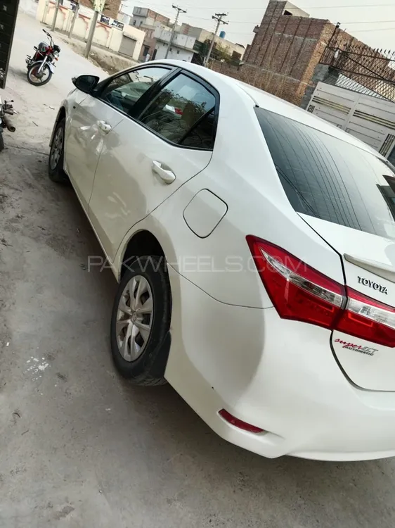 Toyota Corolla 2015 for sale in Gojra