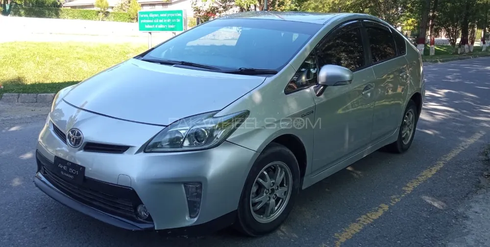 Toyota Prius 2014 for sale in Abbottabad