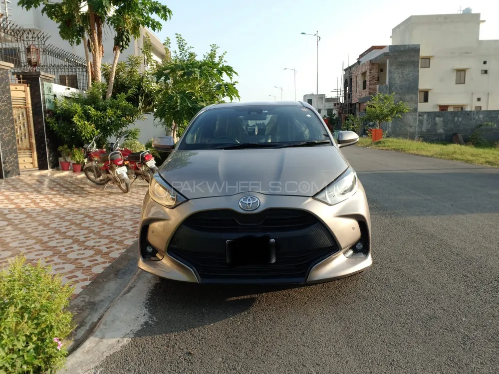 Toyota Yaris Hatchback 2021 for Sale in Gujranwala Image-1