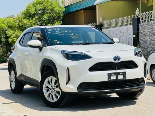 Slide toyota yaris cross hybrid z 2 2022 101261145