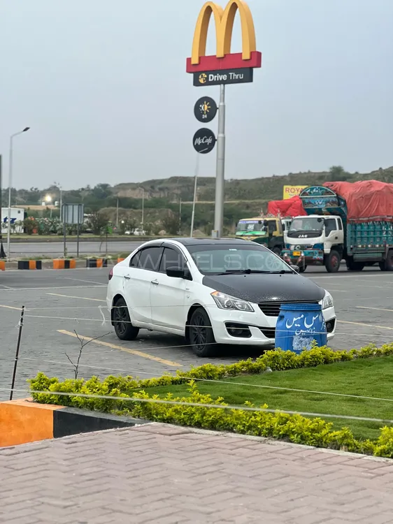 Suzuki Ciaz 2017 for Sale in Lahore Image-1