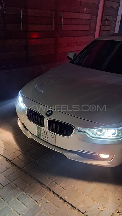 BMW / بی ایم ڈبلیو 3 سیریز 2013 for Sale in ساہیوال Image-1