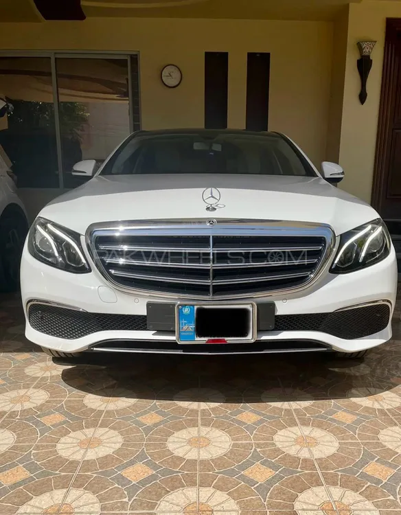 Mercedes Benz E Class 2020 for Sale in Sahiwal Image-1