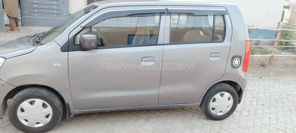 Suzuki Wagon R 2017 for sale in Bahawalpur