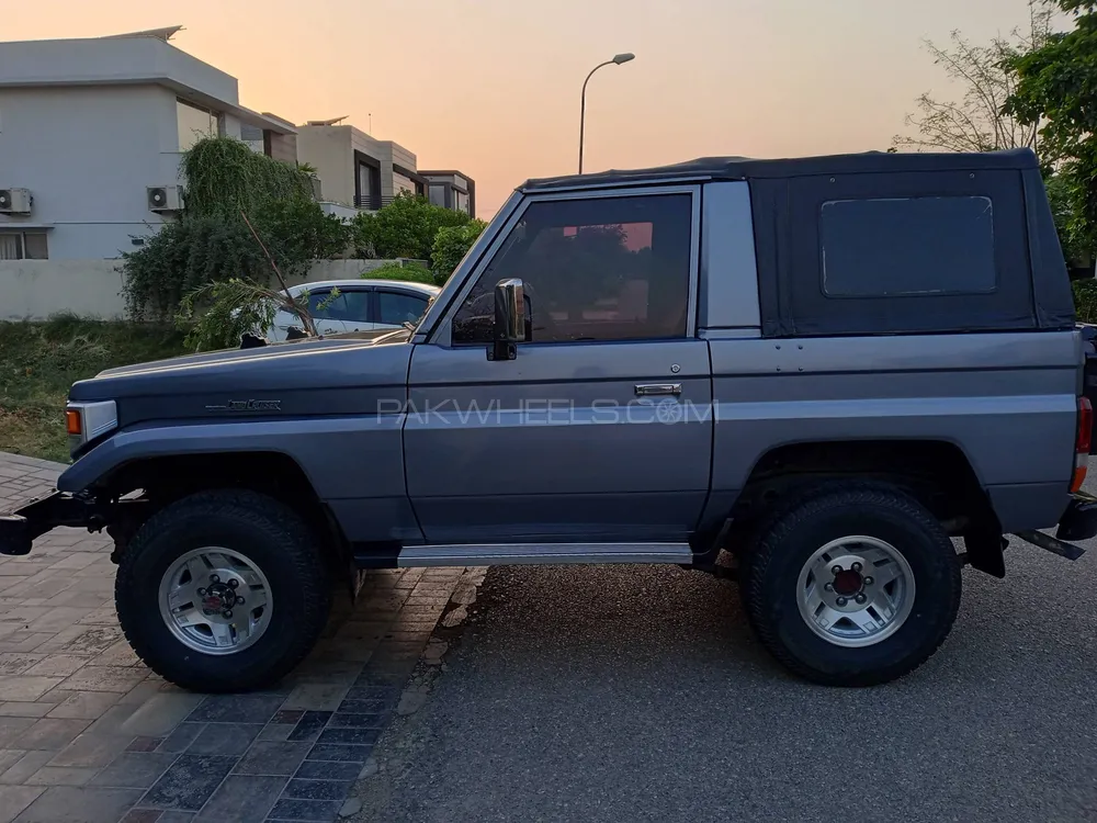 Toyota Land Cruiser 1989 for sale in Lahore
