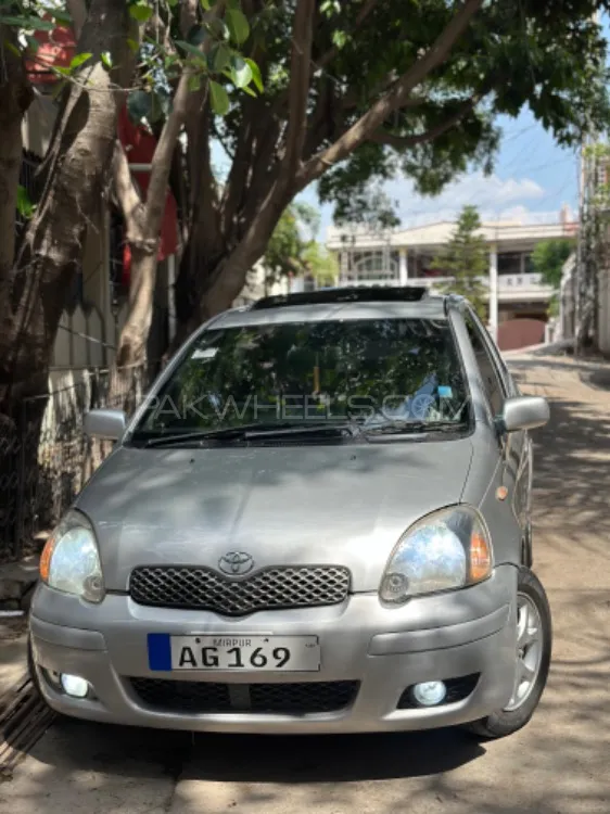Toyota Vitz 2004 for Sale in Mirpur A.K. Image-1