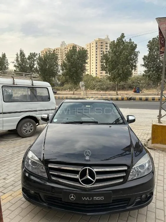 Mercedes Benz C Class 2008 for Sale in Karachi Image-1