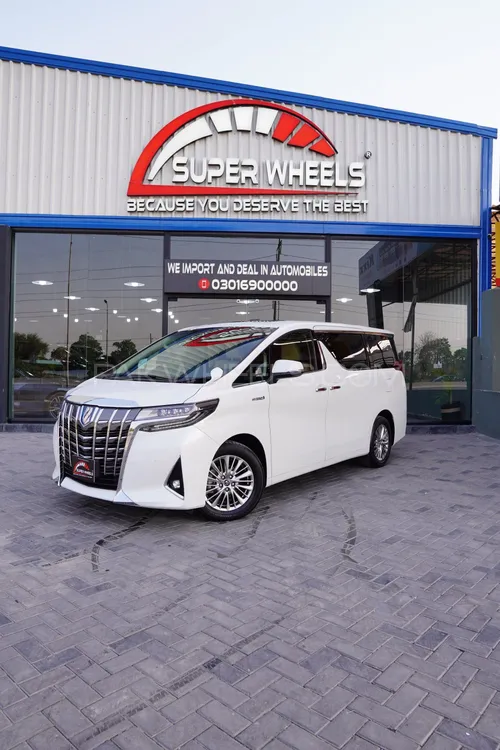 Toyota Alphard 2019 for Sale in Lahore Image-1