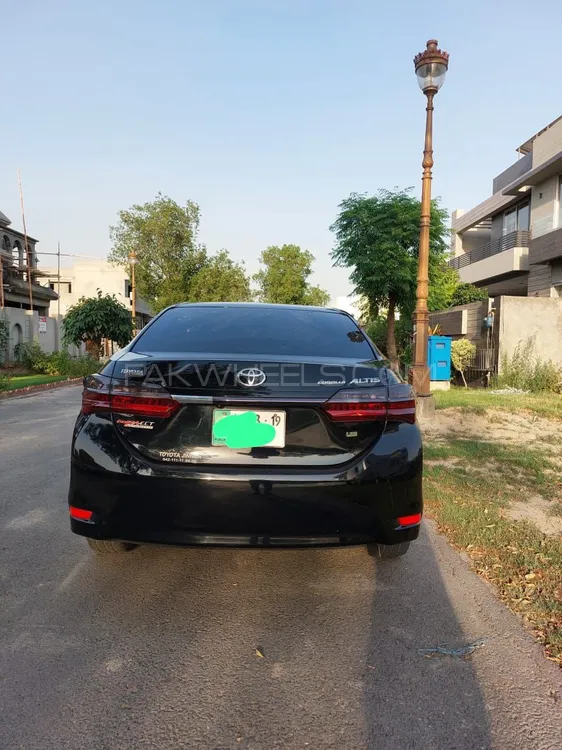 Toyota Corolla Altis Automatic 1.6 2019 for sale in Lahore | PakWheels