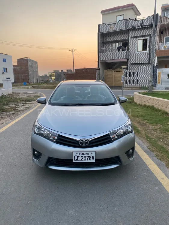 Toyota Corolla 2015 for Sale in Sangla Hills Image-1