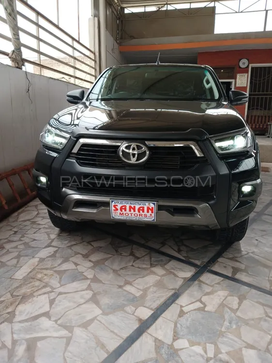 Toyota Hilux 2022 for Sale in Peshawar Image-1