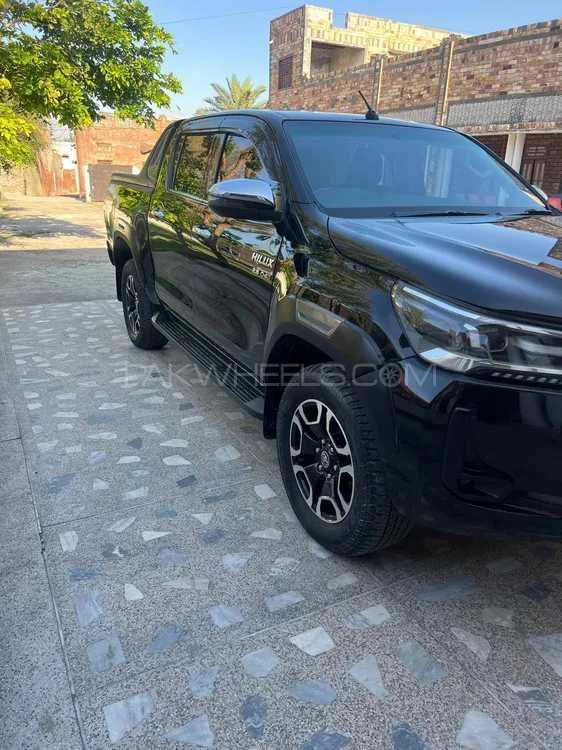 Toyota Hilux 2021 for sale in Bhalwal