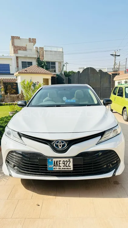 Toyota Camry 2019 for Sale in Sahiwal Image-1