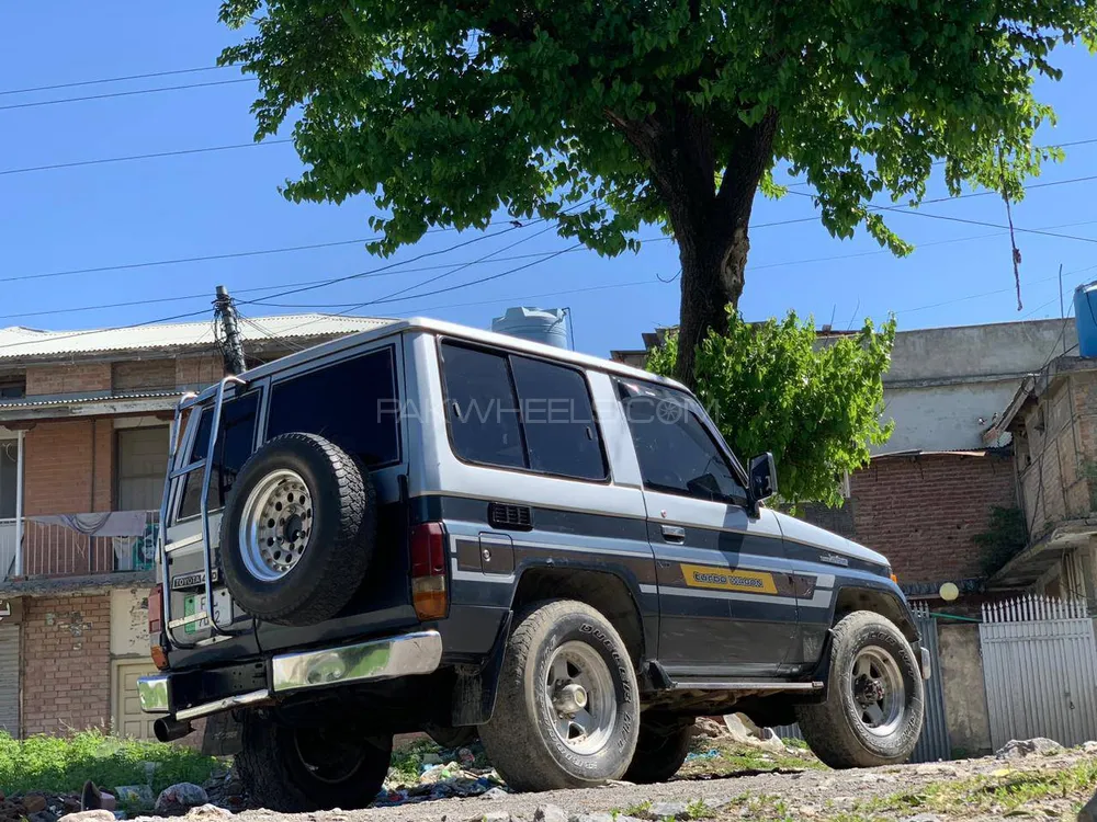 Toyota Land Cruiser 1988 for sale in Mansehra