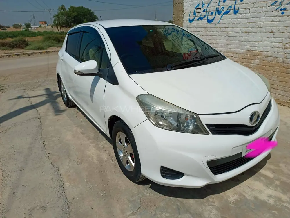 Toyota Vitz 2013 for sale in Tank