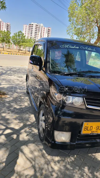 Chevrolet Spark 2018 for Sale in Karachi Image-1
