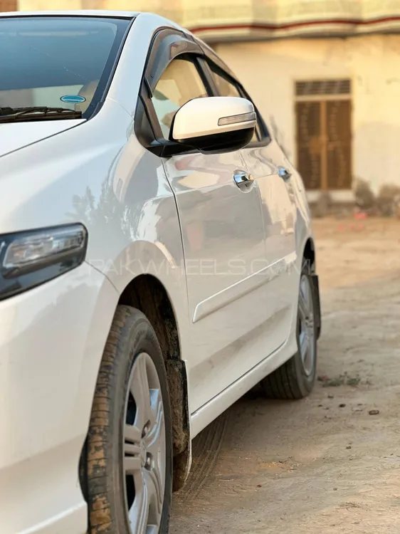 Honda City 2021 for Sale in Fort Abbass Image-1