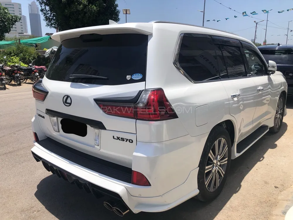 Lexus LX Series 2017 for sale in Karachi