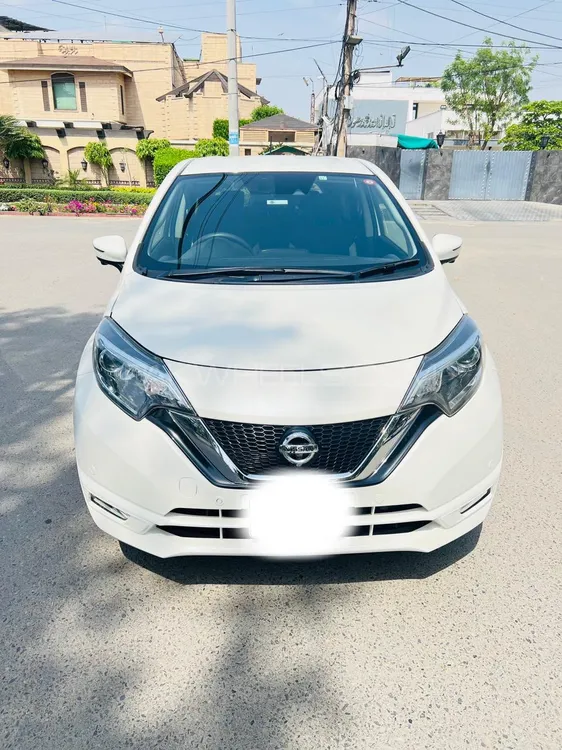 Nissan Note 2019 for Sale in Faisalabad Image-1