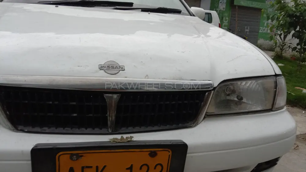 Nissan Sunny 2002 for sale in Swabi