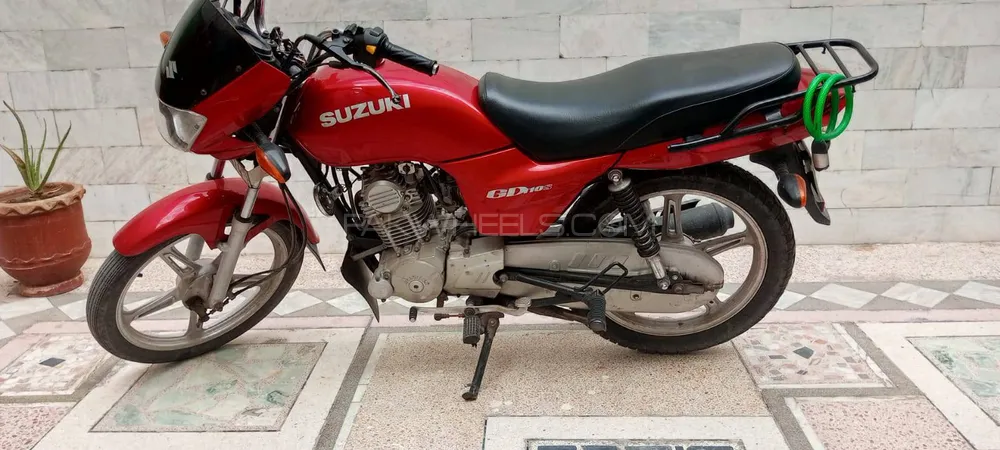 Suzuki 100 2017 for Sale Image-1