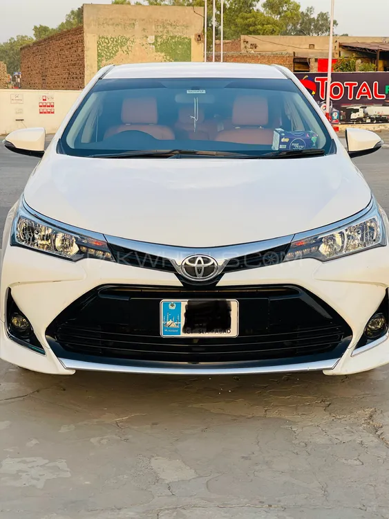 Toyota Corolla 2021 for Sale in Chichawatni Image-1