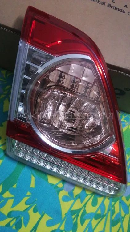 Toyota Gli Dipo Digi Light 2012 Image-1