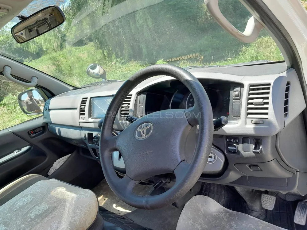 Toyota Hiace 2012 for Sale in Pindi gheb Image-1