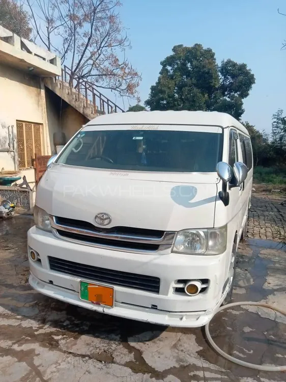 Toyota Hiace 2009 for Sale in Bhimber Image-1