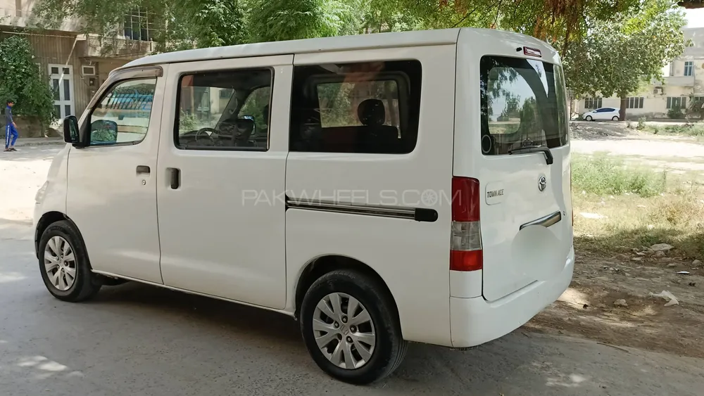 Toyota Town Ace 2014 for sale in Faisalabad