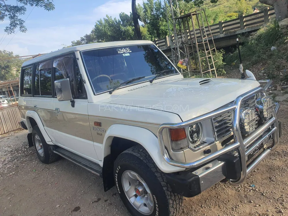 Mitsubishi Pajero 1990 for Sale in Wah cantt Image-1