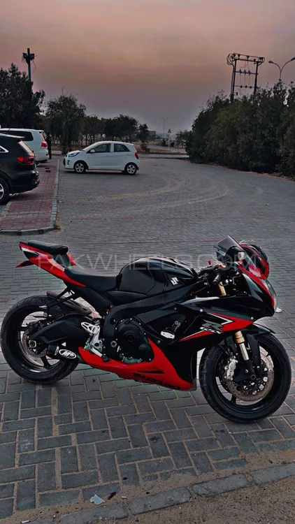 Suzuki GSX-R750 2014 for Sale Image-1