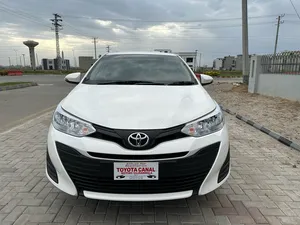 Toyota Yaris GLI MT 1.3 2023 for Sale