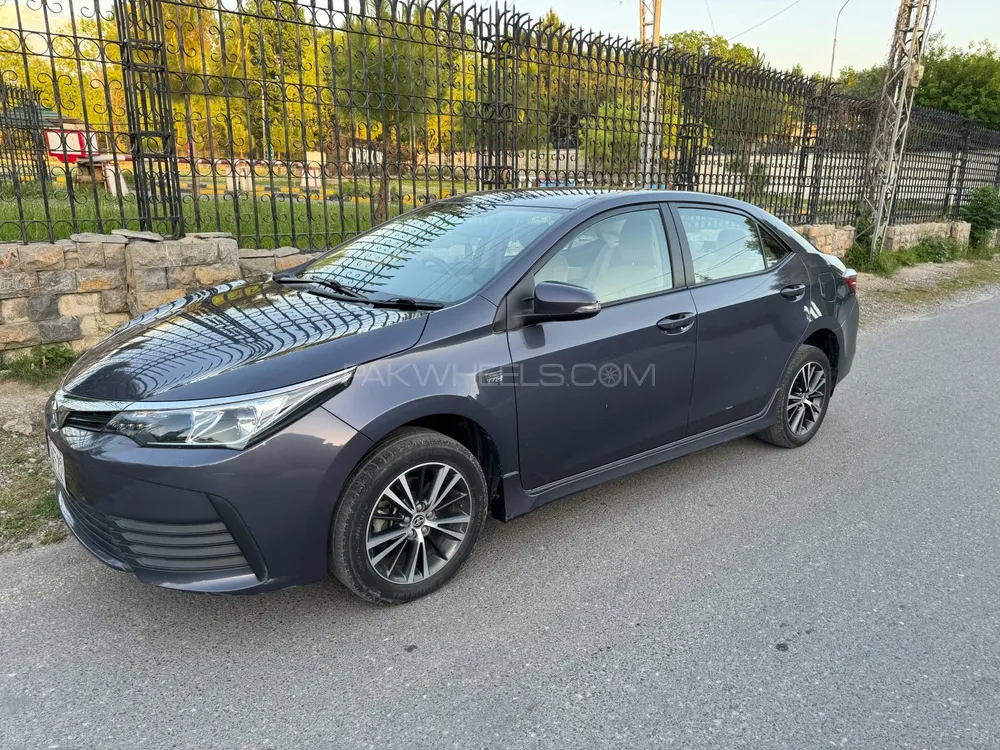 Toyota Corolla 2017 for Sale in Abbottabad Image-1
