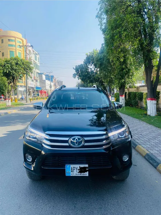 Toyota Hilux 2019 for Sale in Gujranwala Image-1