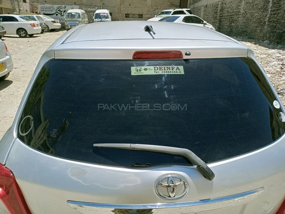 Toyota Vitz 2011 for sale in Quetta