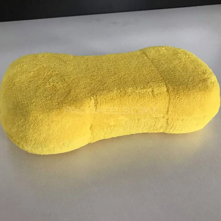 Universal Car Microfiber Cleaning Dusting Water Magnetic sponge With Premium Quality 1 Pc Image-1