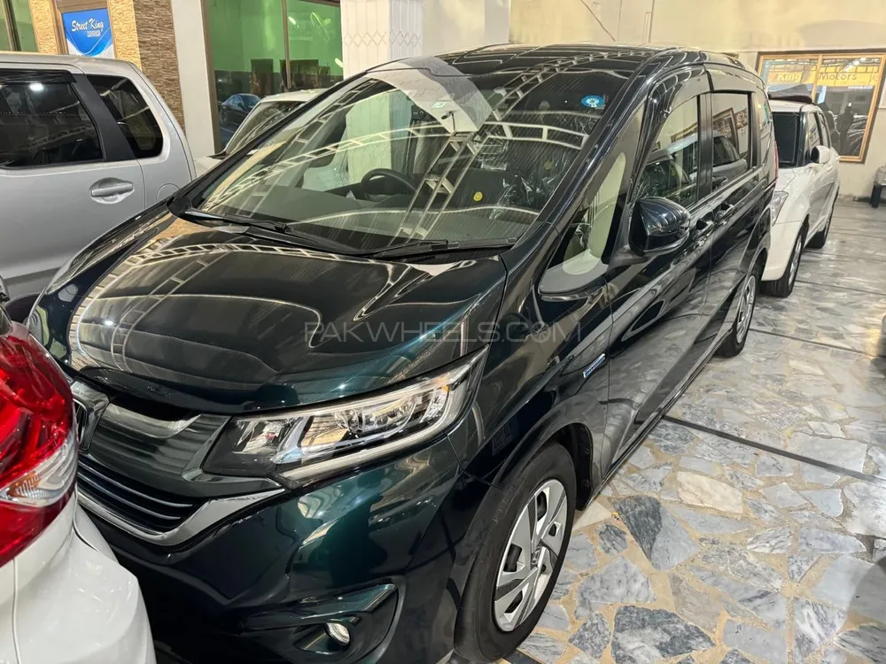 Honda Freed 2019 for Sale in Peshawar Image-1