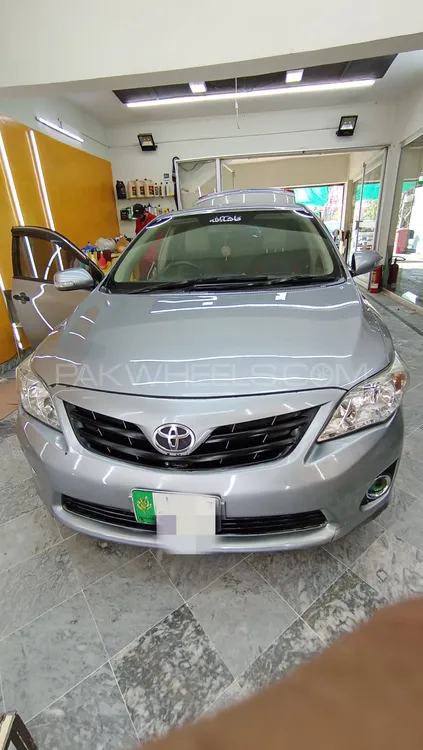Toyota Corolla 2013 for Sale in Kamra Image-1