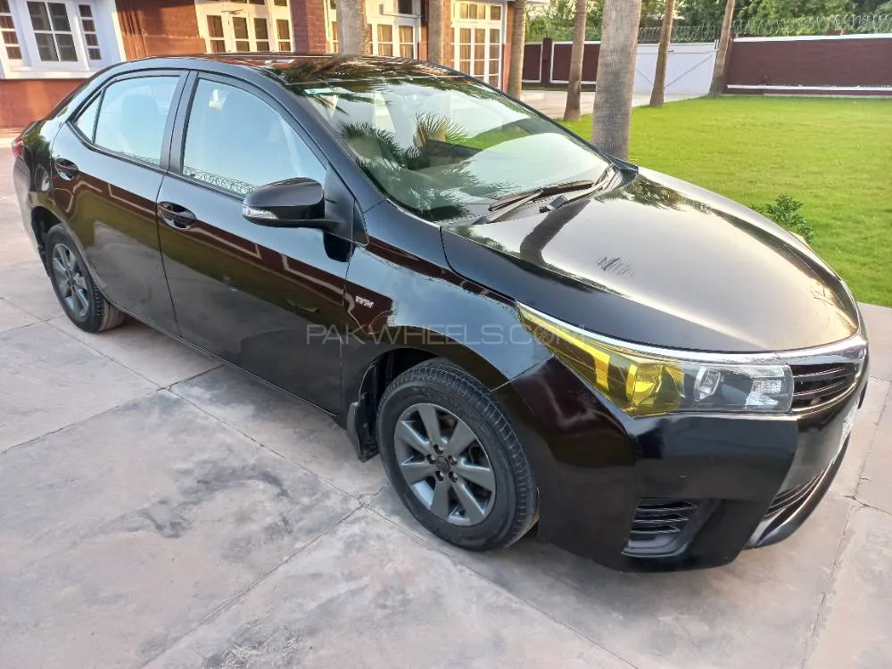 Toyota Corolla 2017 for Sale in Chiniot Image-1