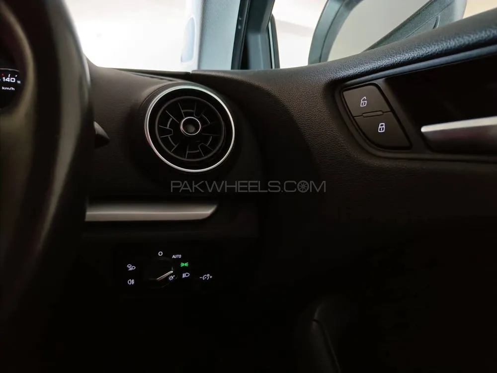 آوڈی اے 3 2018 for Sale in کراچی آوڈی اے 3 2018 for Sale in کراچی Image-4