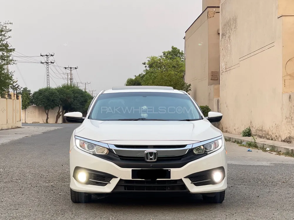 Honda Civic 2018 for Sale in Lahore Image-1