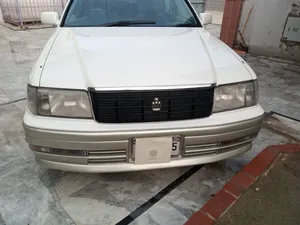 Toyota Crown Royal Saloon G 1995 for Sale