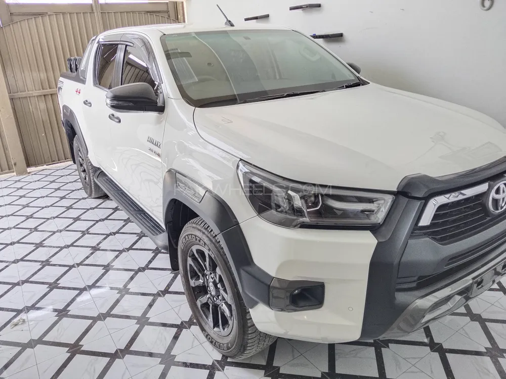 Toyota Hilux 2022 for Sale in Jampur Image-1