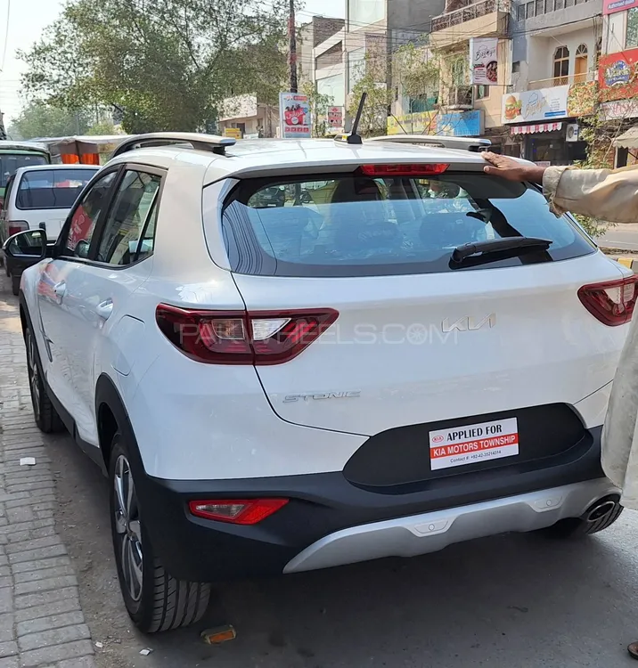 KIA Stonic 2024 for Sale in Lahore Image-1