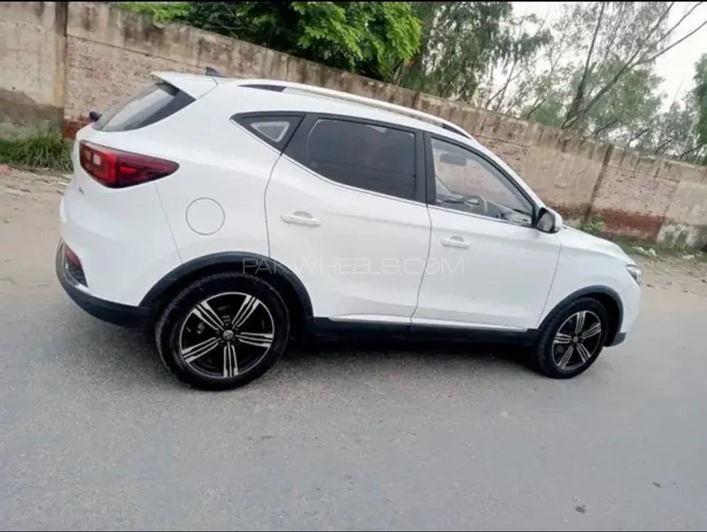 ایم جی ZS 2021 for Sale in گجرانوالہ Image-1