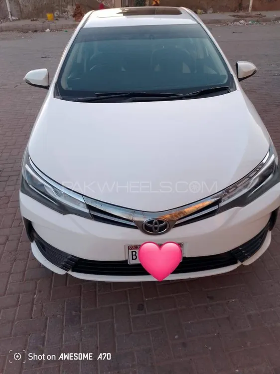 Toyota Corolla 2017 for Sale in Karachi Image-1